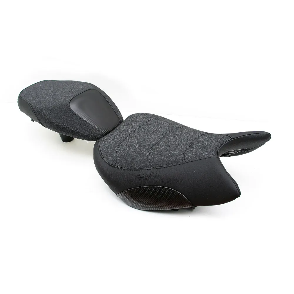 ÚPRAVA SEDLA -GSX-S 1000 GT - 4 DT