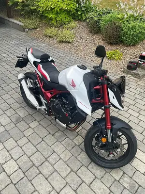 Hornet 750 - MOTO 2 DT