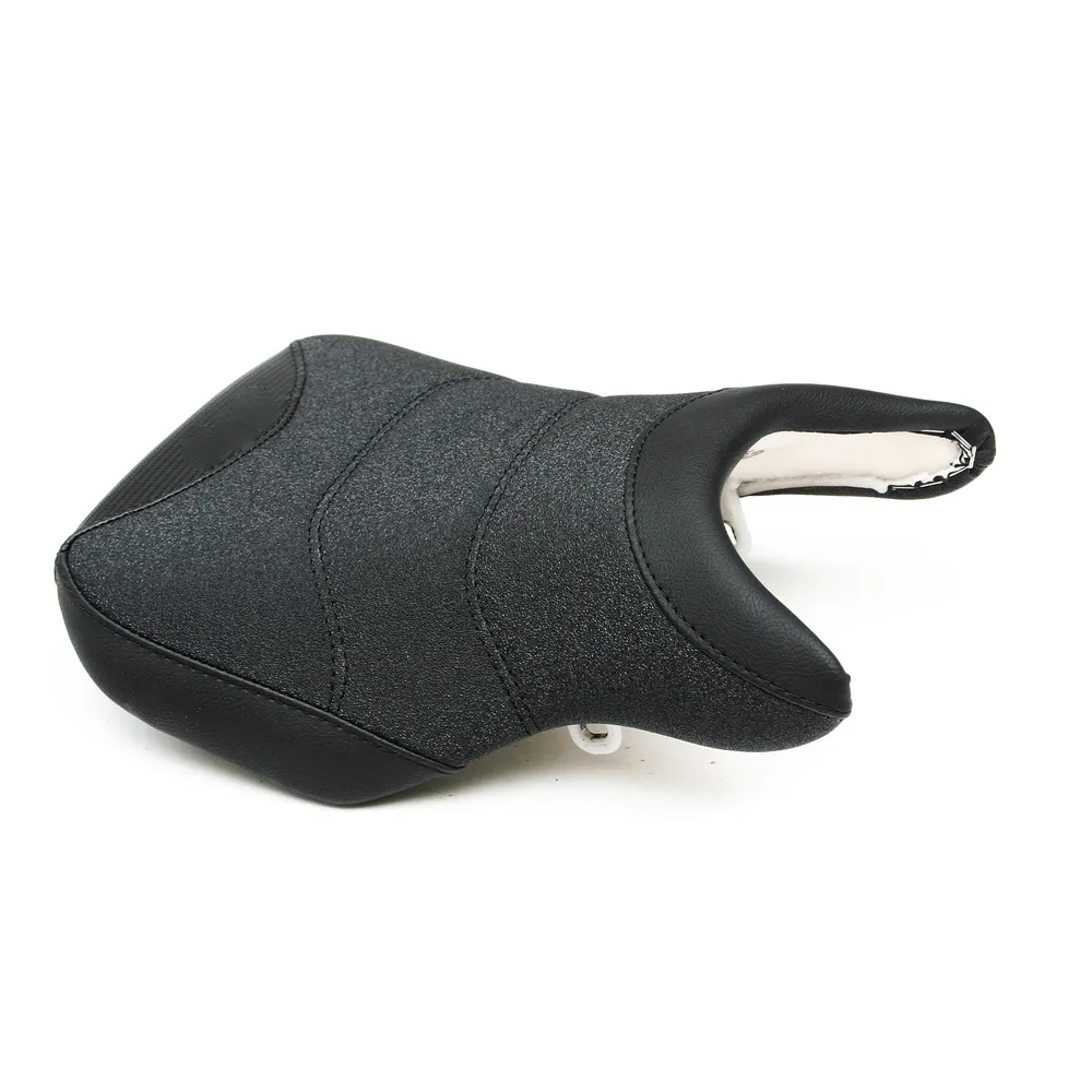 ÚPRAVA SEDLA -GSR 750 + GSX-S 750 - 1 DT