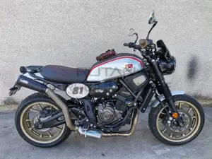 XSR 700 X-TRIBUTE short - moto 1
