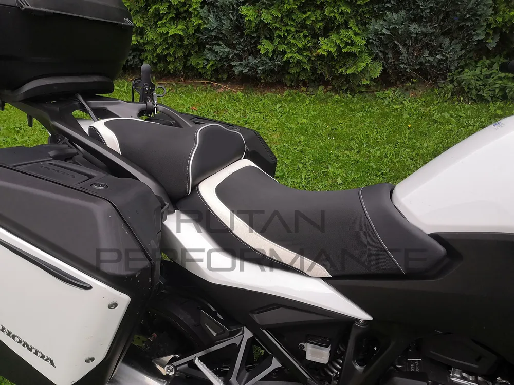 ÚPRAVA SEDLA -NT 1100 - MOTO 1 DT
