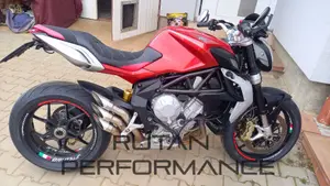 BRUTALE 675+800 - moto 1 DT