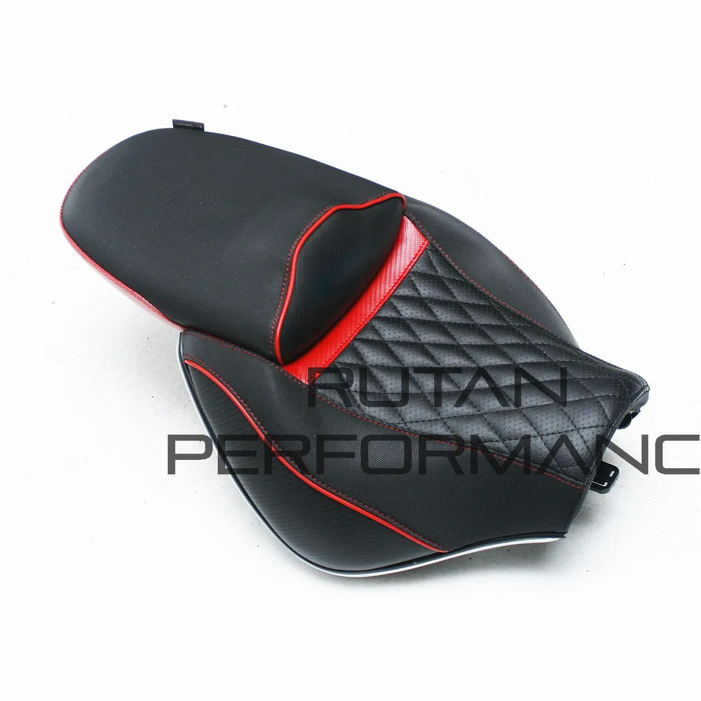 ÚPRAVA SEDLA -ROCKET 3 ´20-X - 2 DT