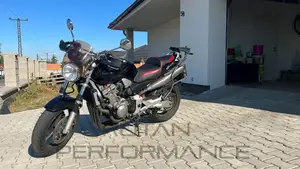 HORNET 900 - moto 1 DT