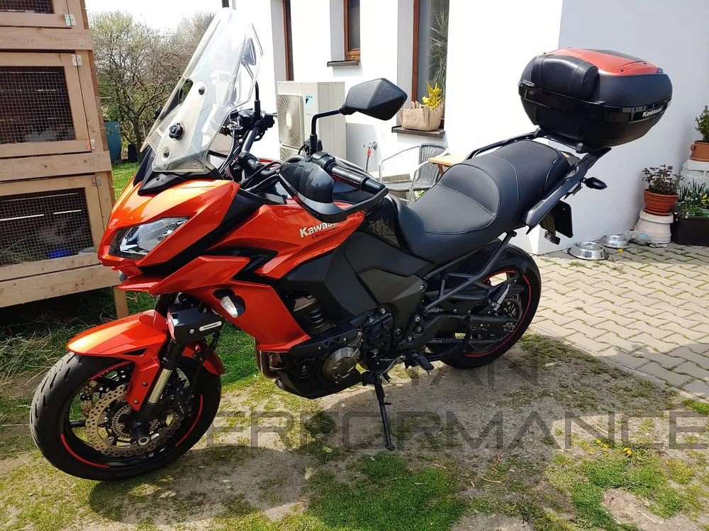 ÚPRAVA SEDLA -Versys 1000 - MOTO 1 DT