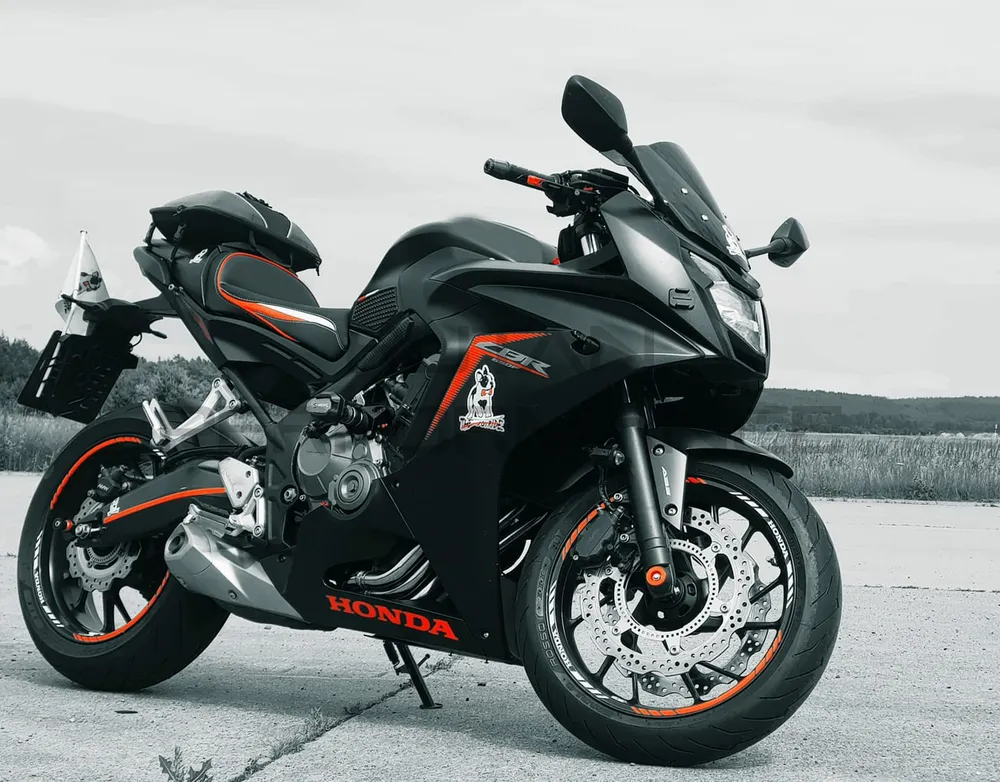 ÚPRAVA SEDLA -CB+CBR 650F ´13-17 - moto 2