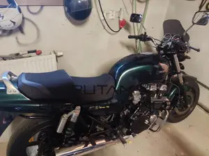 CB 750 - MOTO 1 DT