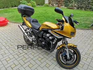 FZS 600 - moto 1 DT