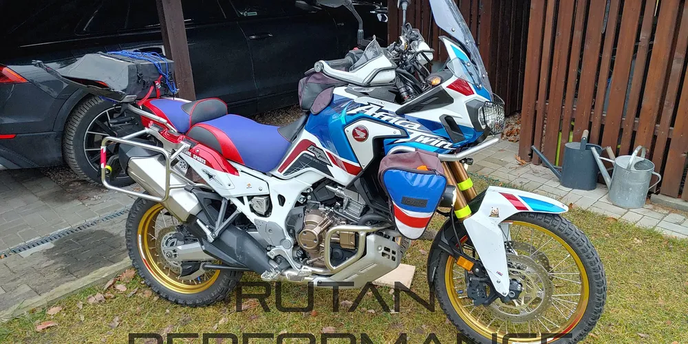 ÚPRAVA SEDLA -africa twin 1000 - MOTO 2 DT