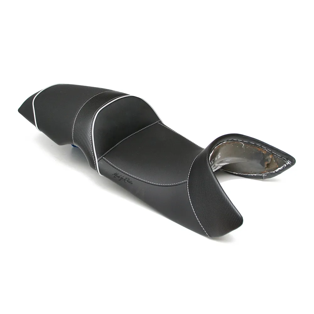 ÚPRAVA SEDLA -F 650CS SCARVER - 1 DT